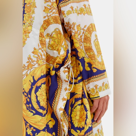 Versace Barocco Rainjacket ⚜️ - Picture 5 of 6